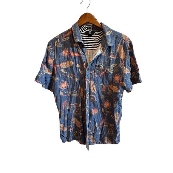 Volcom Modern Fit Short Sleeve Button Front‎ Stitched Design Shirt Mens Large - Picture 1 of 7